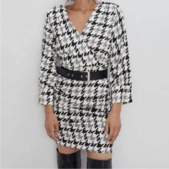 Zara Houndstooth Long Sleeve Black White Gray Mini Dress Size Small - Picture 2 of 9
